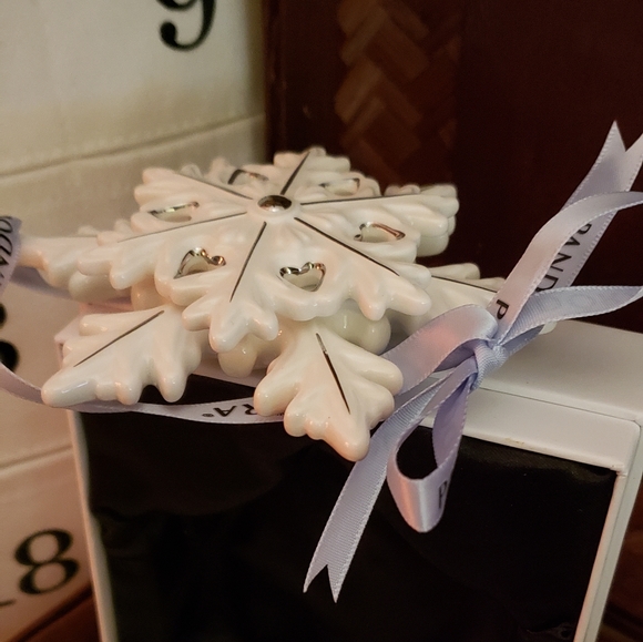 Pandora | Trio Snowflake ornament 3D porcelain - Picture 5 of 12